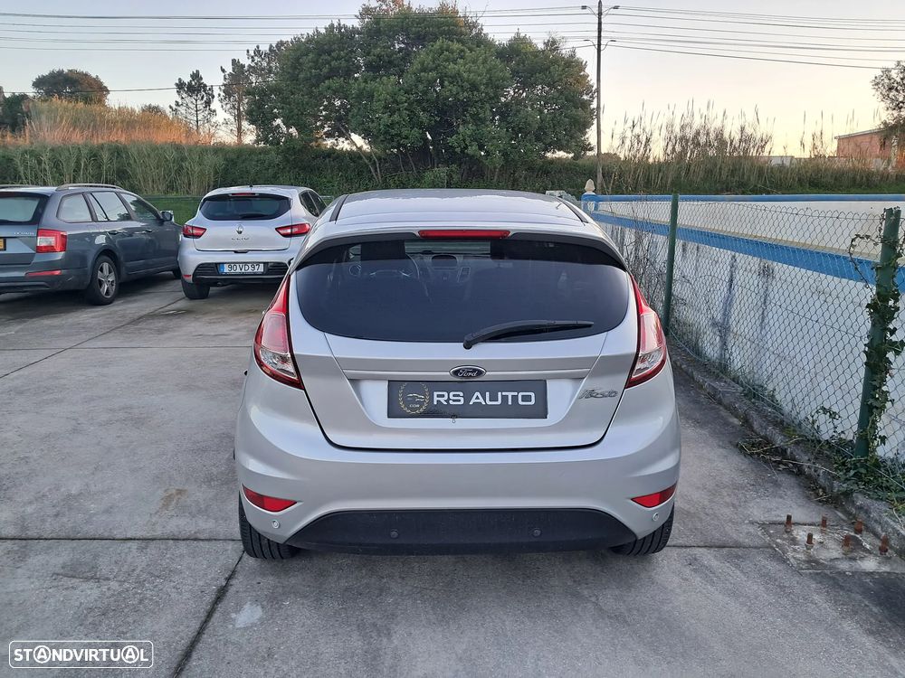 Ford Fiesta 1.0 T EcoBoost Titanium - 6