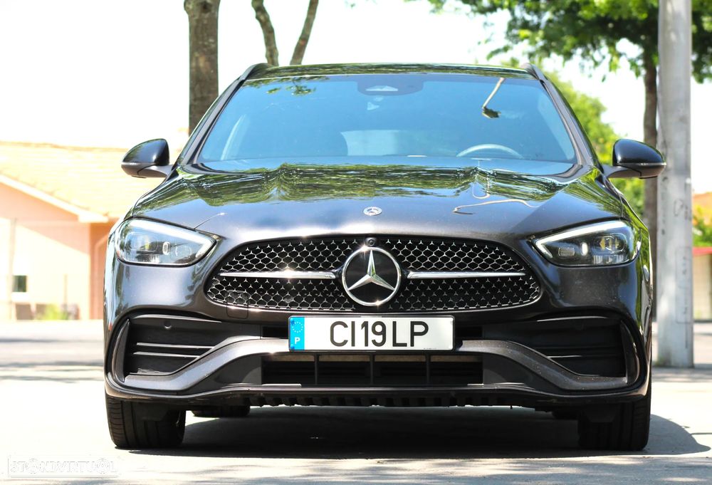 Mercedes-Benz C 300 e AMG Line - 4