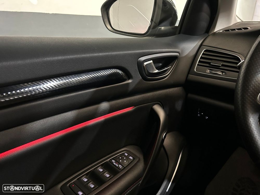 Renault Mégane Sport Tourer 1.5 Blue dCi R.S. Line - 43