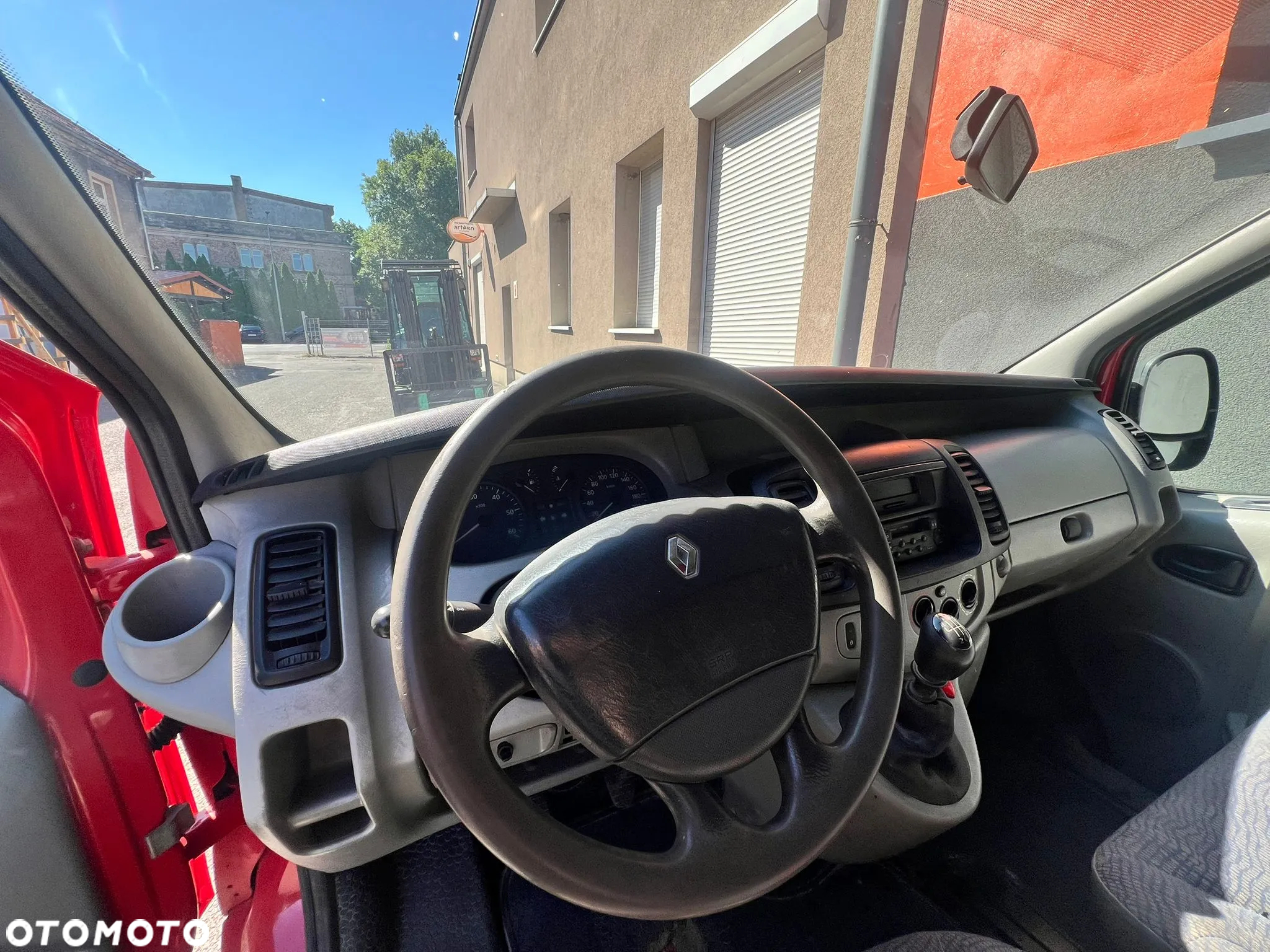 Renault Trafic - 11