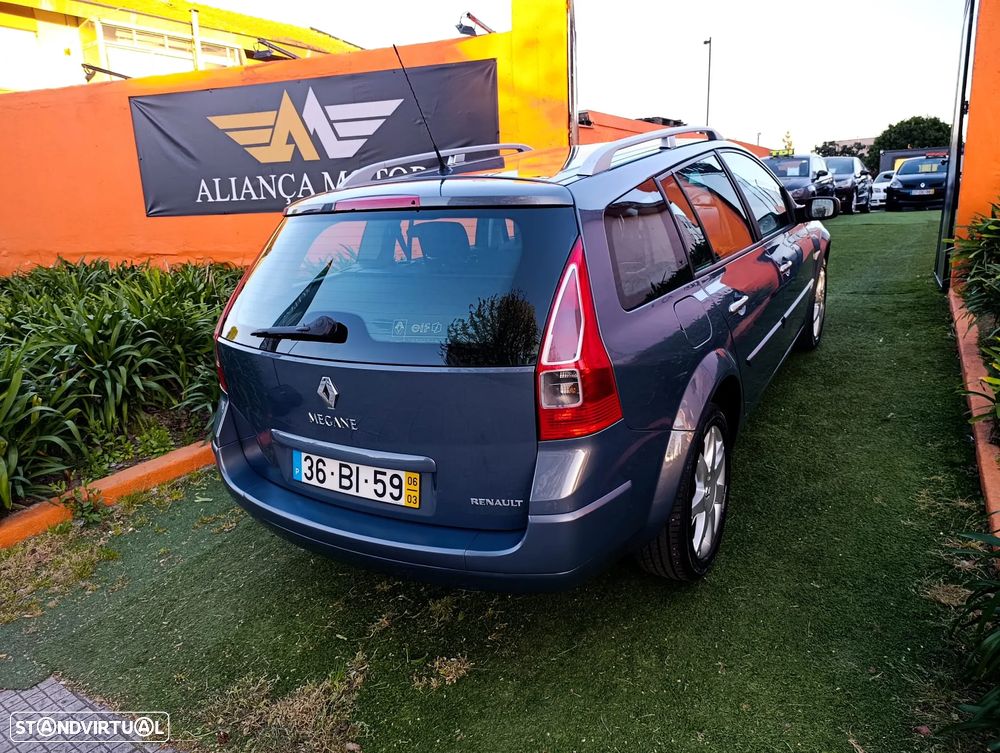 Renault Mégane Break 1.5 dCi Dynamique S - 3