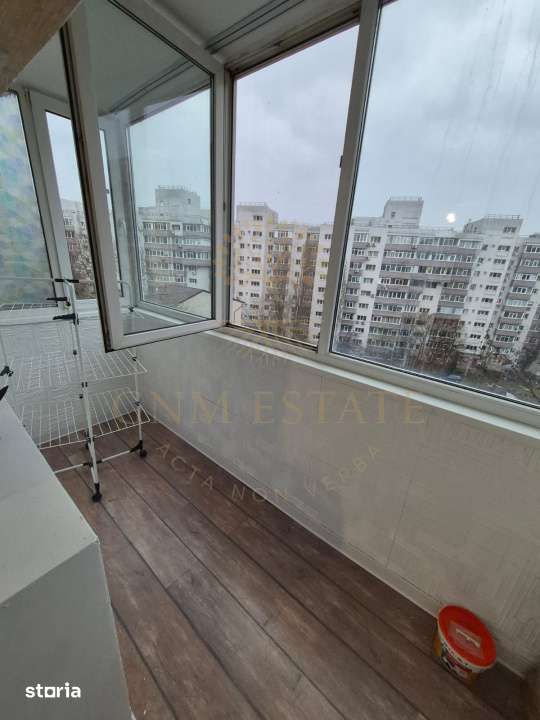 2 Camere Et.7/10 Decomandat An constructie 1980 Metrou Gorjului — fotografia 1