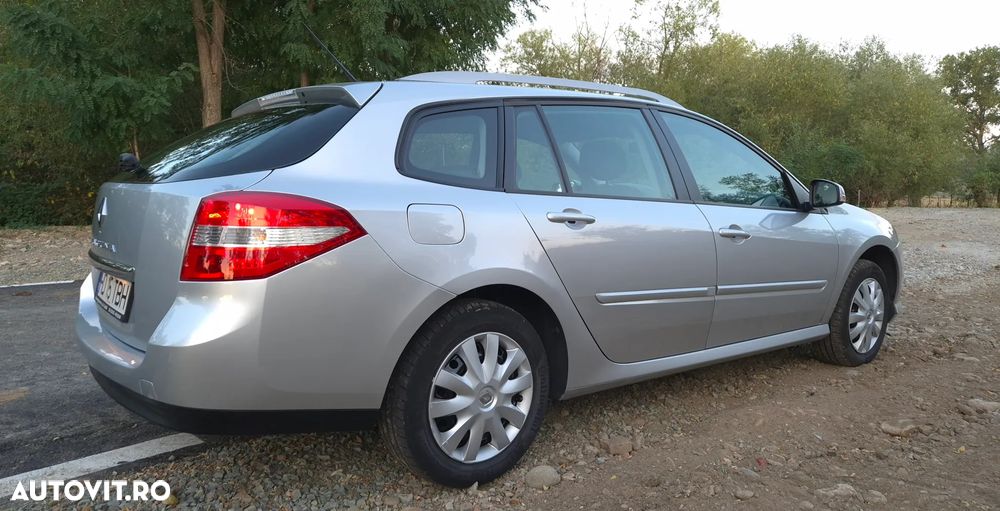 Renault Laguna - 4