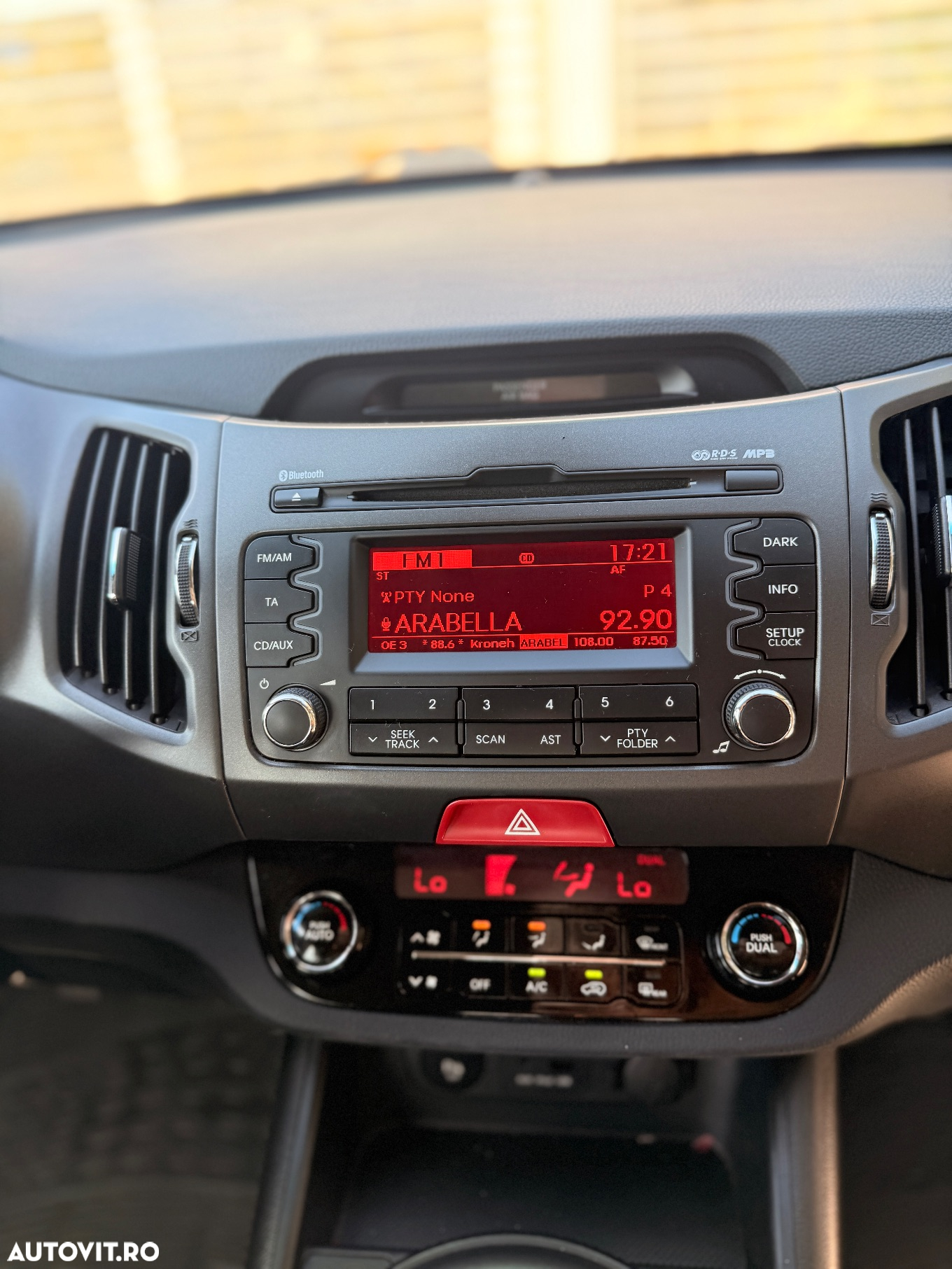 Kia Sportage 1.7 CRDI 2WD Vision - 9