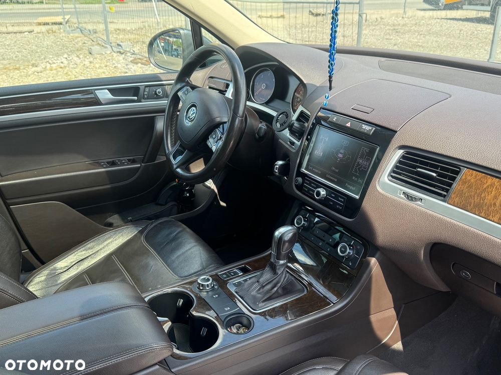 Volkswagen Touareg 3.0 V6 TDI 4XMot BMT - 19