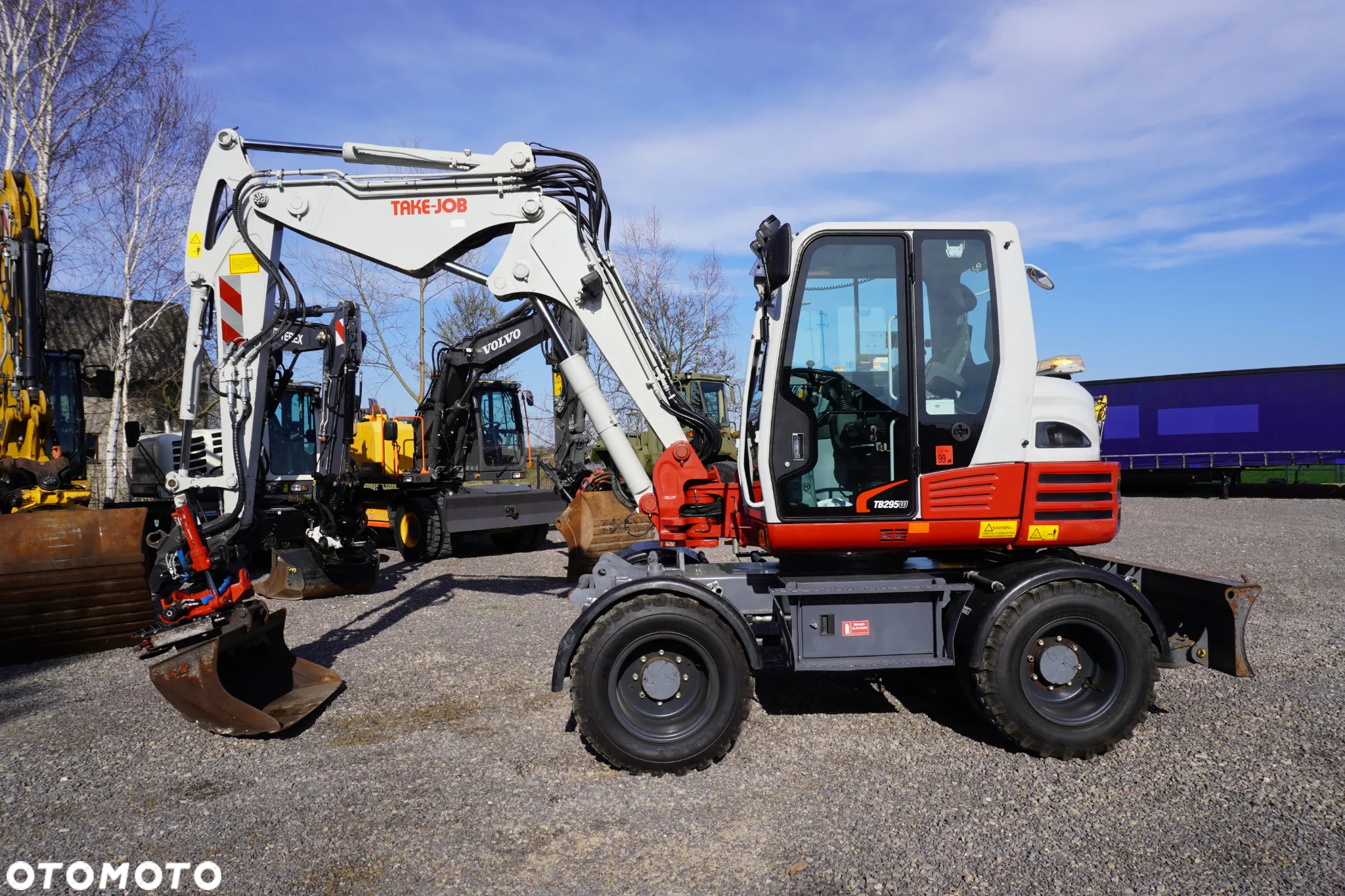 Takeuchi TB 295 W ROTOTILT + Szczypce - 11