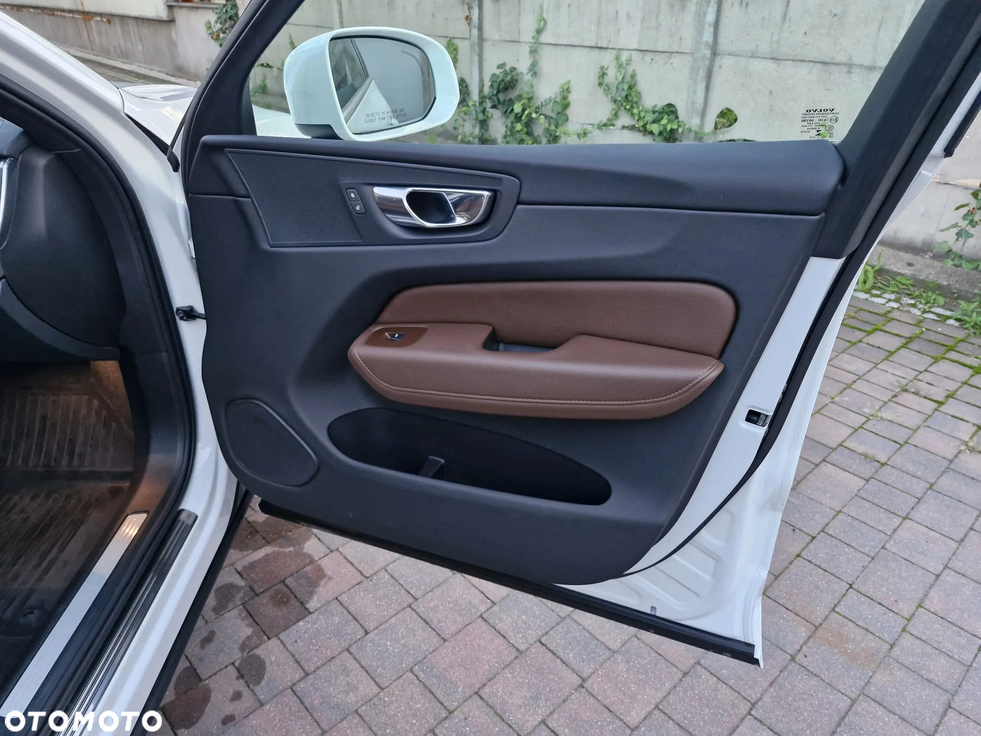 Volvo XC 60 T5 AWD Momentum - 21