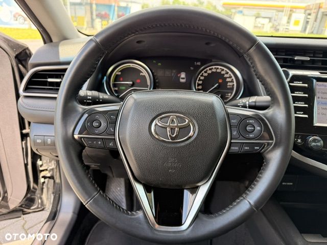 Toyota Camry 2.5 Hybrid Prestige CVT - 17