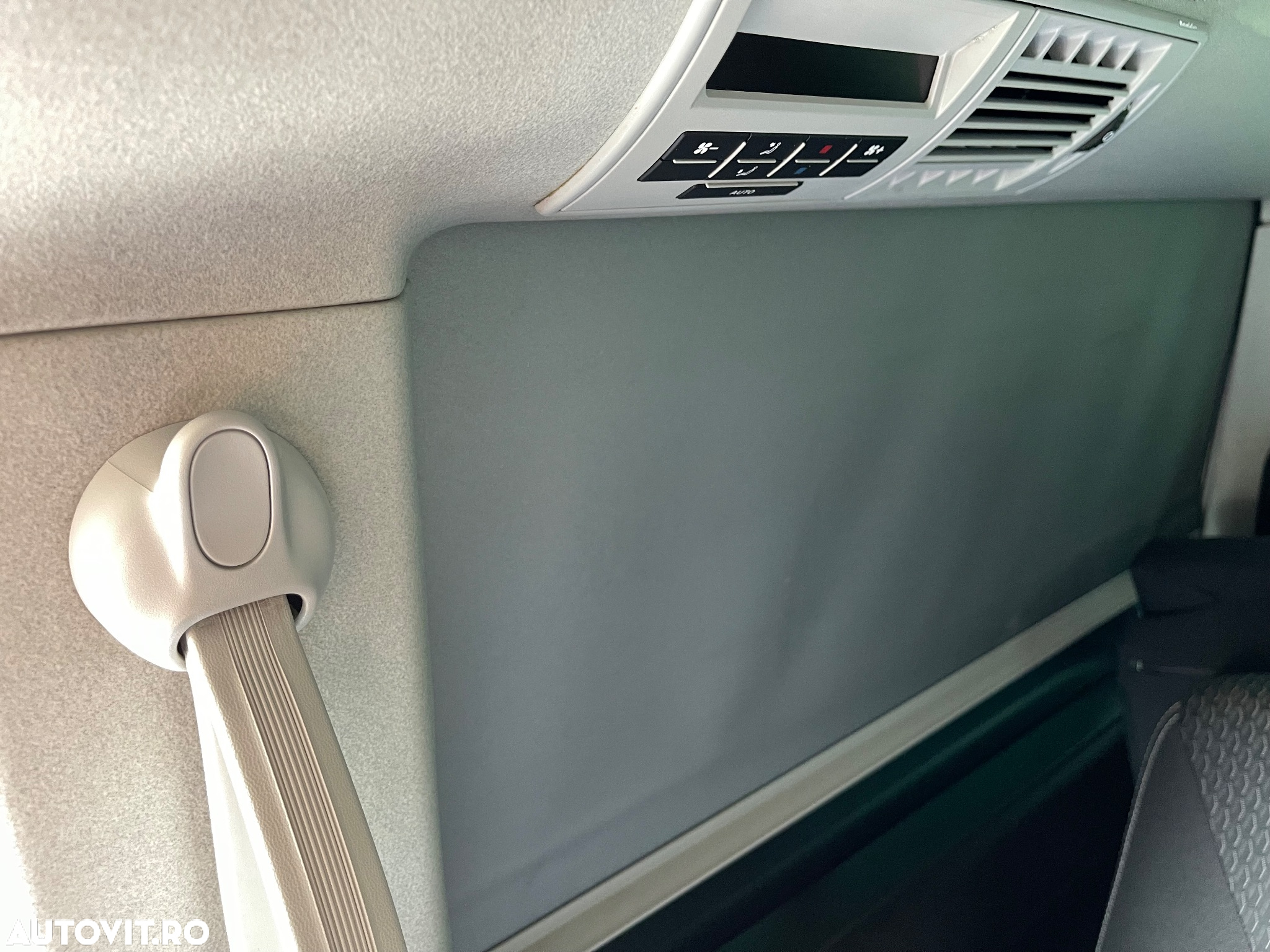 Volkswagen California - 14
