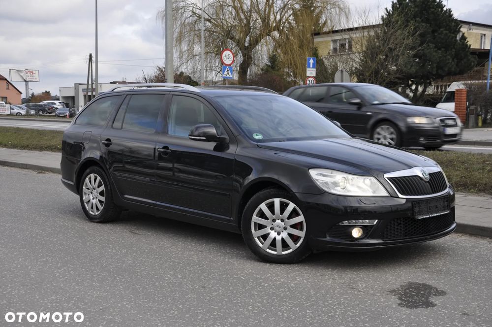 Skoda Octavia 2.0 TDI RS - 19