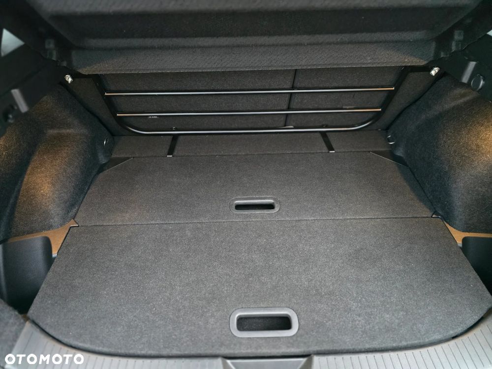 Nissan Qashqai 1.3 DIG-T DCT AKARI - 16