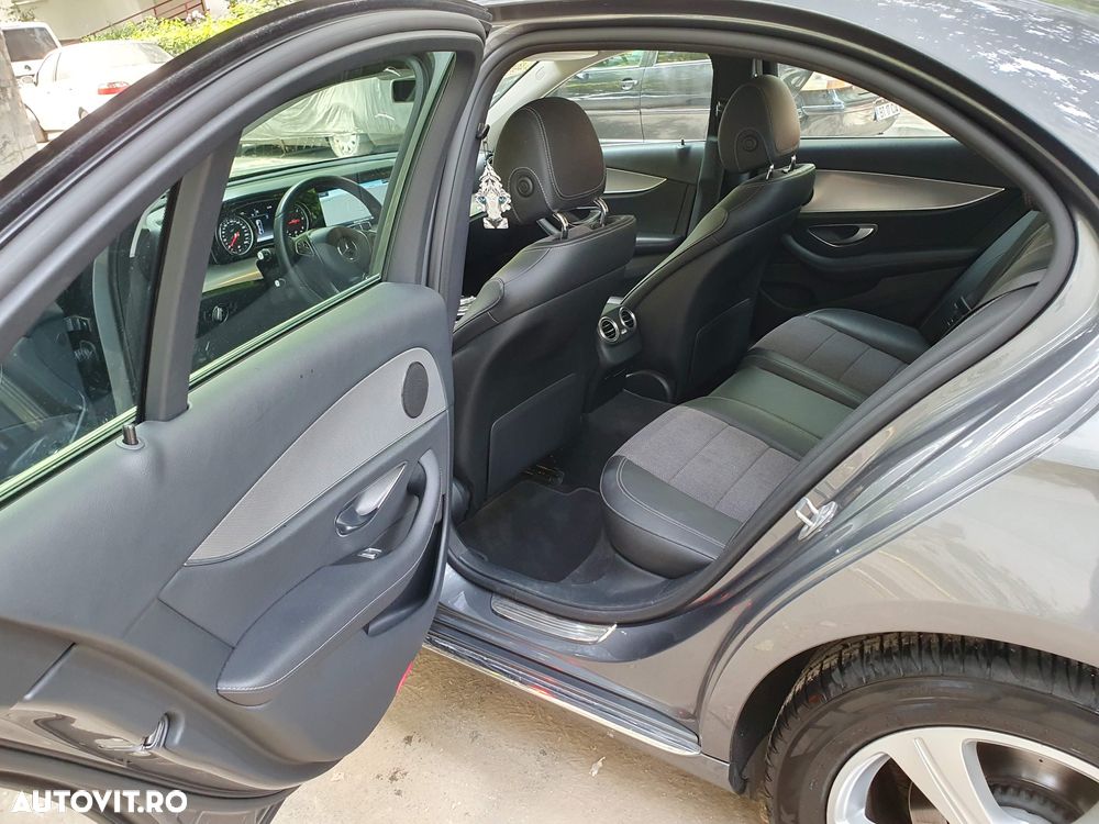 Mercedes-Benz E 220 d Aut. - 14