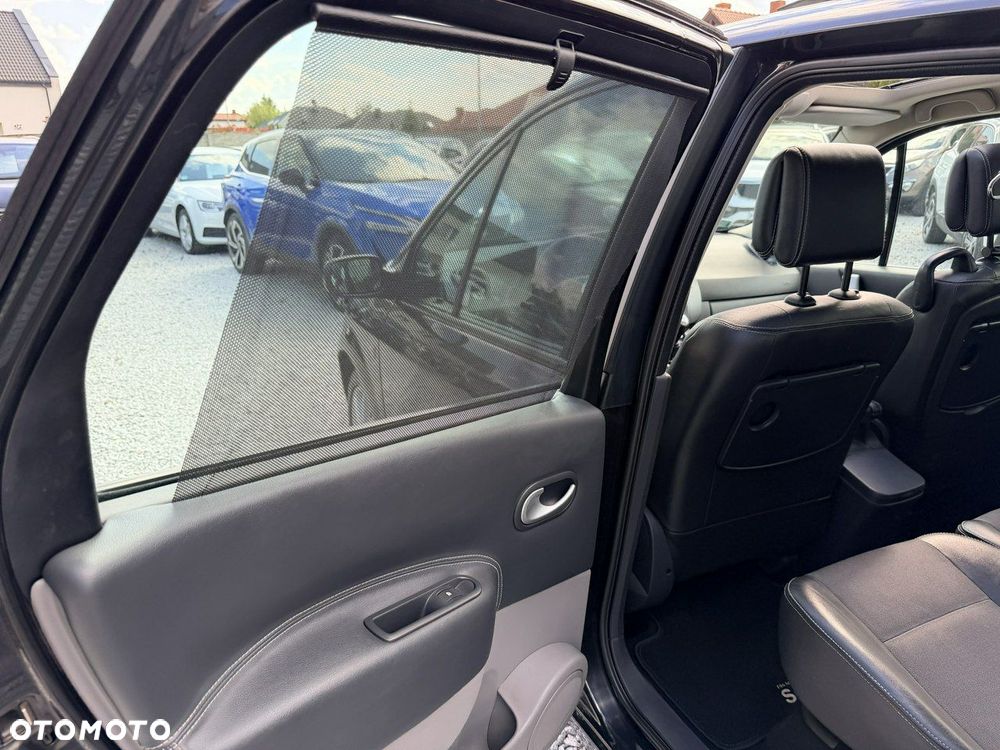 Renault Scenic 2.0 16V Privilege - 29