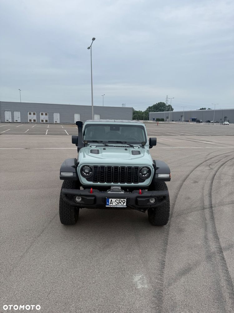 Jeep Wrangler - 3