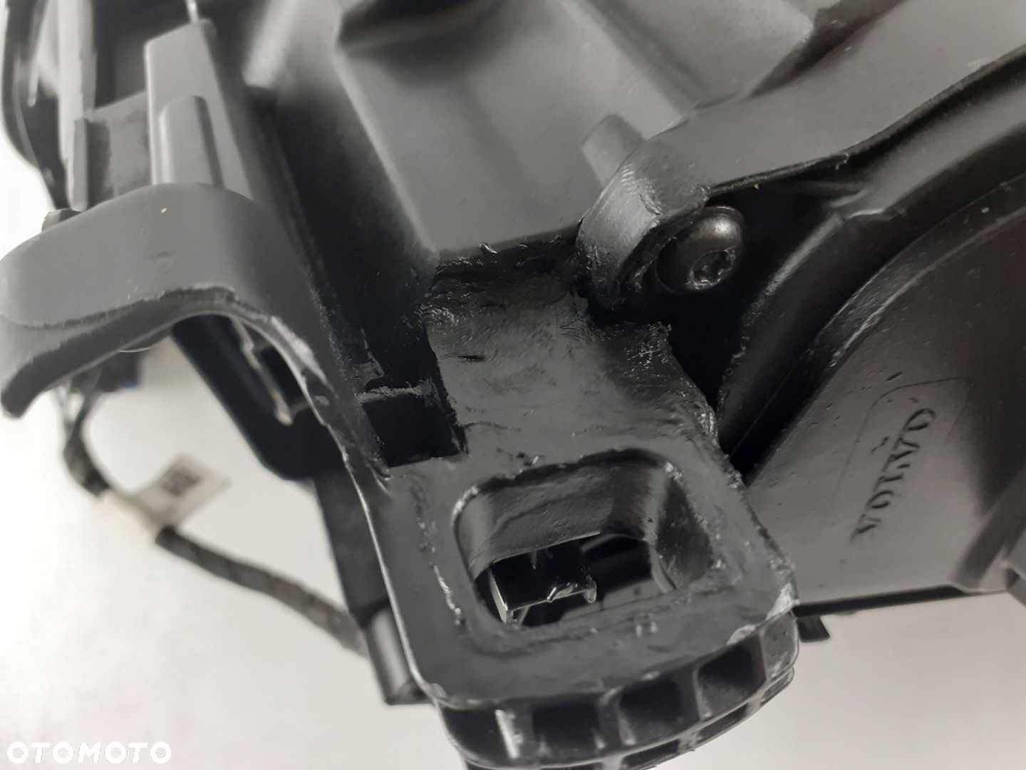 Lampa Volvo prawa XC60 Bi xenon skrętny 2013-2018r - 6