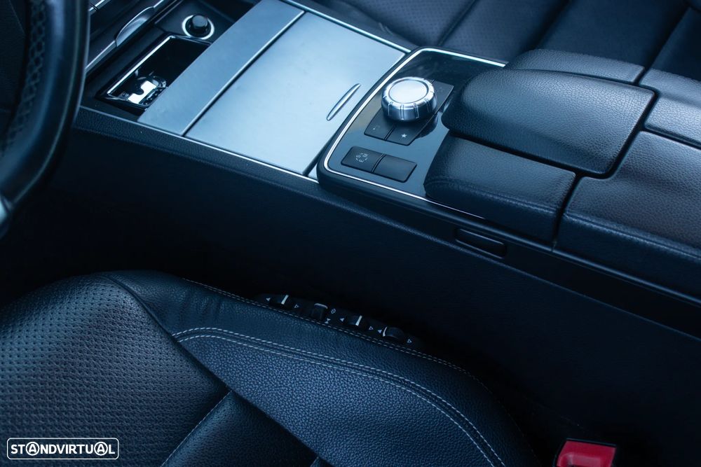 Mercedes-Benz E 220 CDI DPF Coupe BlueEFFICIENCY Auto Avantgarde - 12