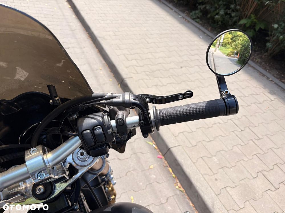 Harley-Davidson Dyna Fat Bob - 8