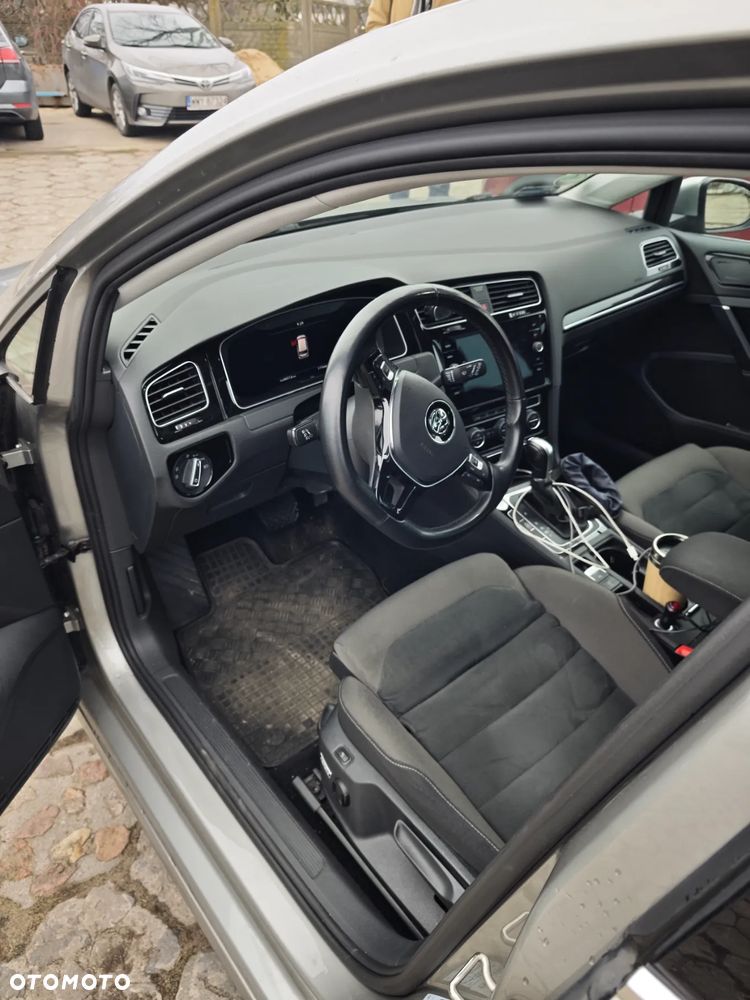 Volkswagen Golf 1.5 TSI BMT Evo Highline DSG - 5
