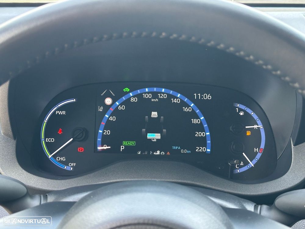 Toyota Yaris Cross 1.5 HDF Comfort Plus - 8