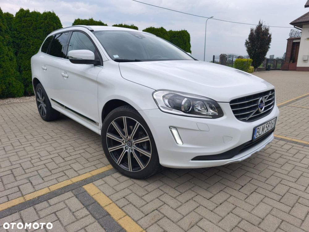 Volvo XC 60 D4 Geartronic Momentum - 1