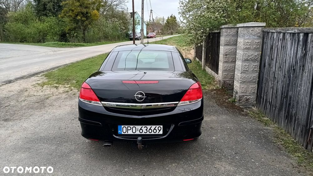 Opel Astra 2.0 T Sport - 8