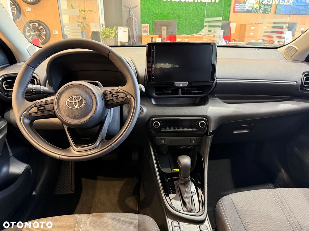 Toyota Yaris - 4