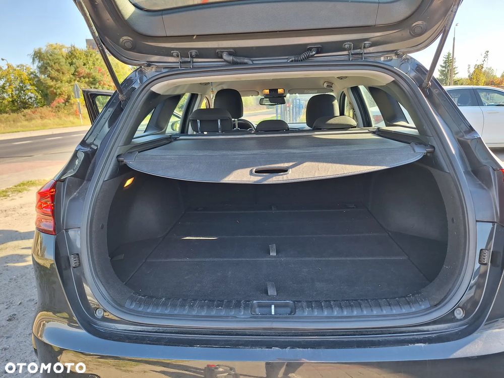 Kia Ceed 1.4 T-GDI M DCT - 9
