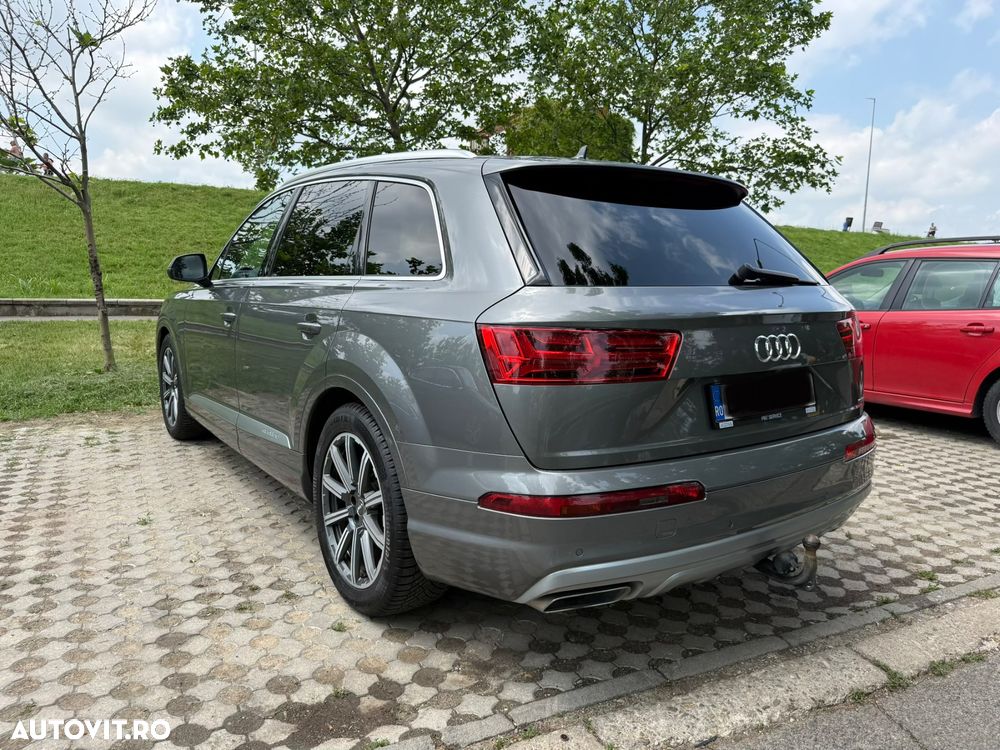 Audi Q7 - 3