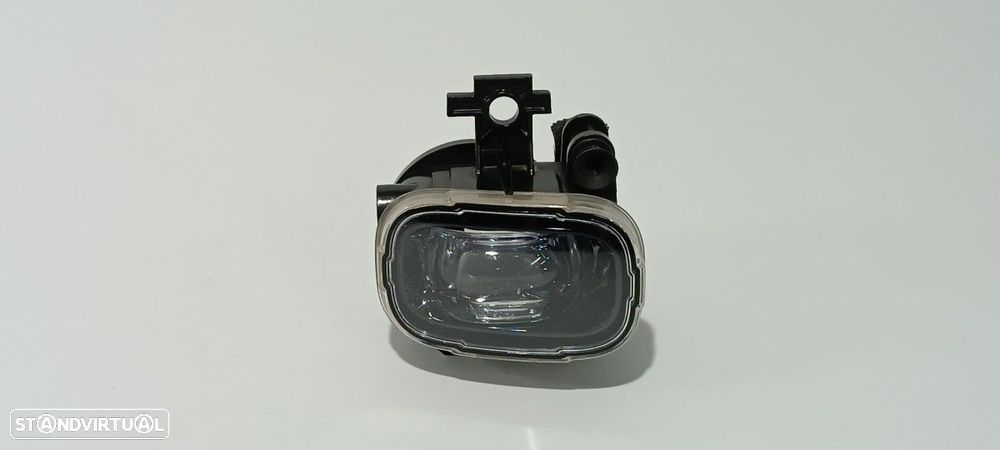 FAROL DE NEVOEIRO DIREITO RENAULT CLIO V EDITION ONE - 1