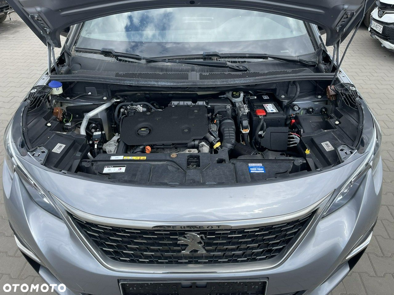 Peugeot 5008 1.5 BlueHDi GT Pack S&S EAT8 - 12