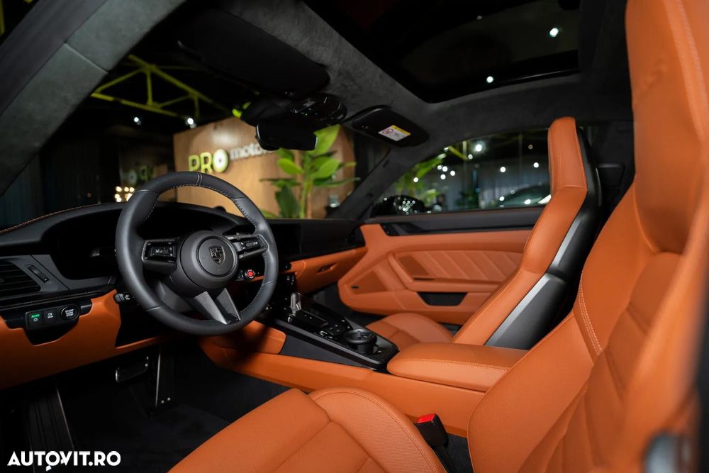 Porsche 911 - 35