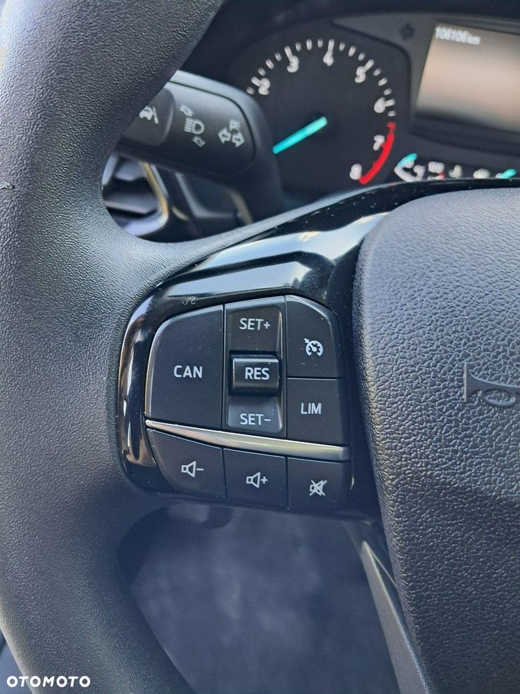Ford Fiesta - 17