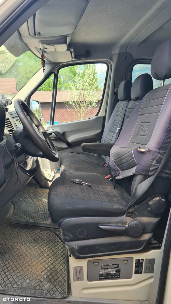 Mercedes-Benz Sprinter - 8