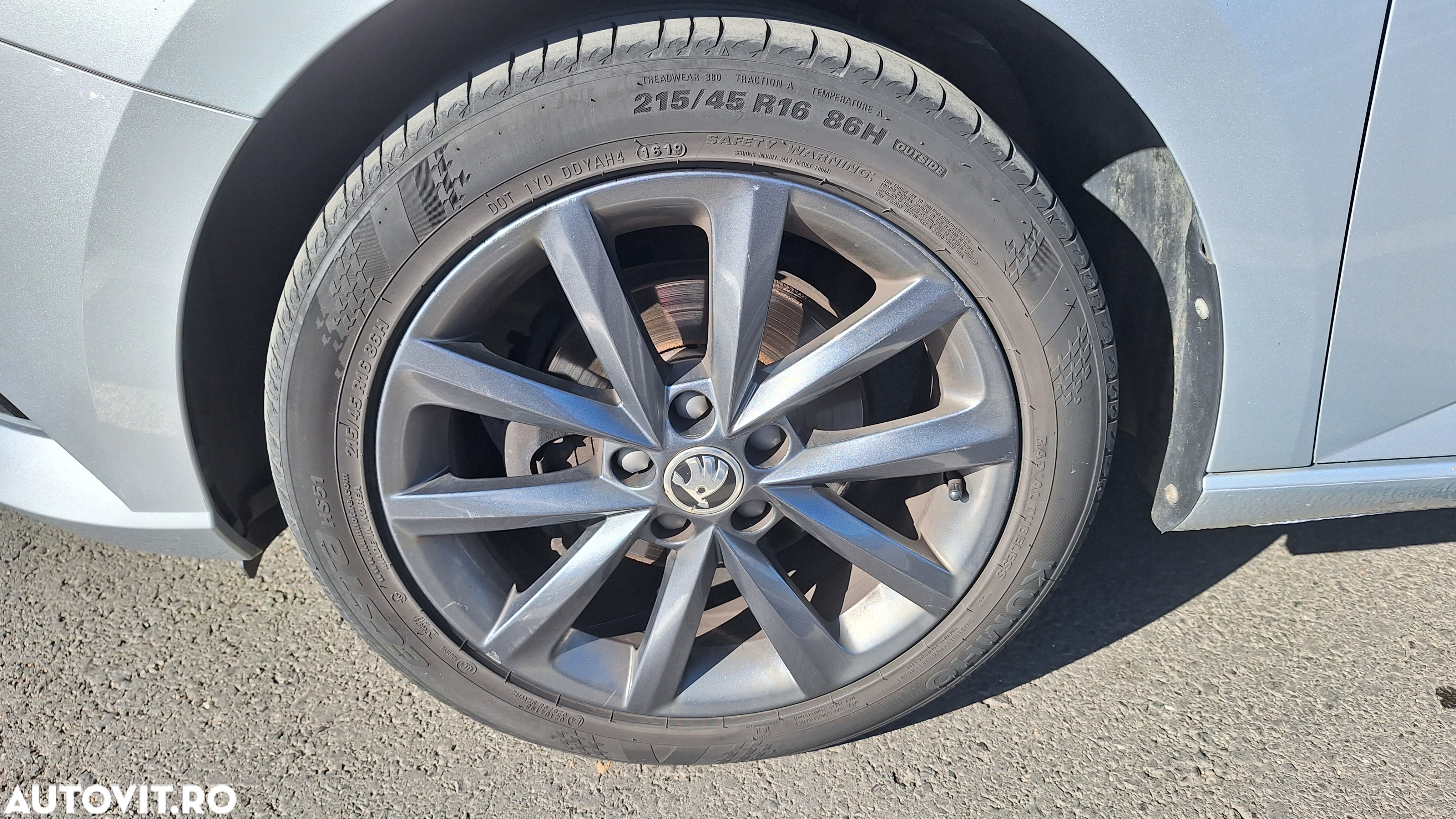 Skoda Fabia 1.0 TSI Ambition - 27