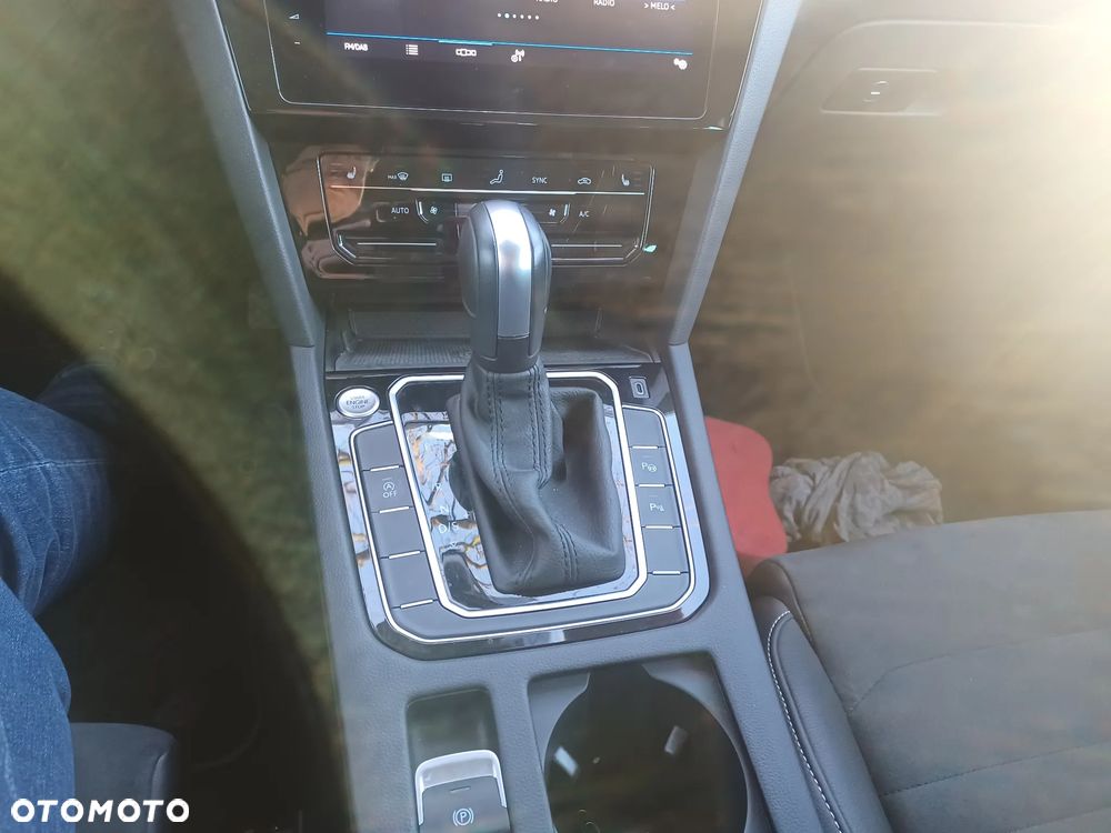 Volkswagen Passat 2.0 TDI BMT Highline DSG - 16