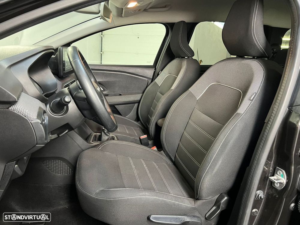 Dacia Jogger 1.0 TCe Essential 7L - 7