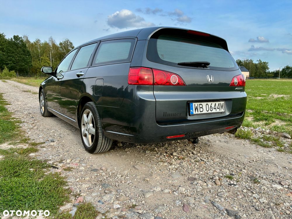 Honda Accord 2.0 i Executive - 11