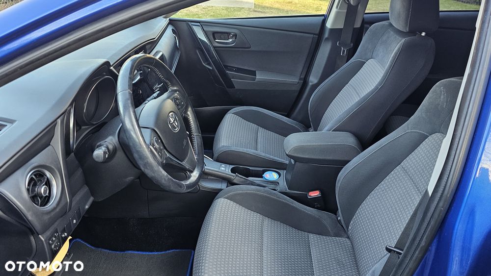 Toyota Auris - 19