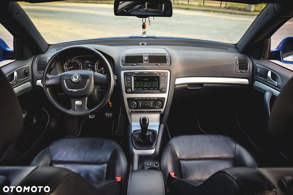 Skoda Octavia 2.0 TFSI RS - 14