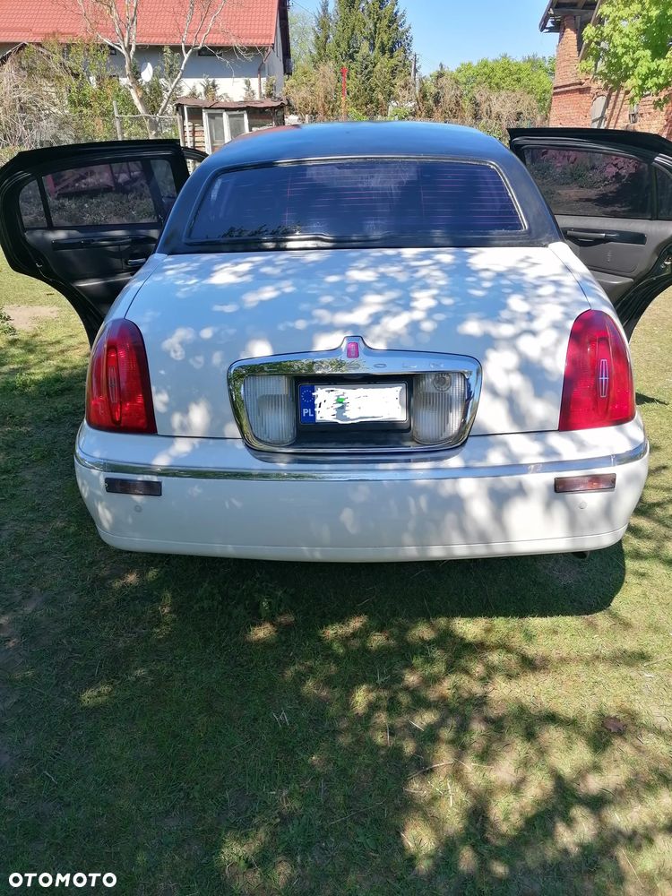Lincoln Town Car 4.6 Executive - 5