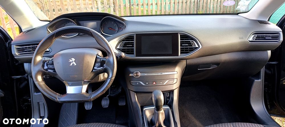 Peugeot 308 1.2 PureTech Access S&S - 9