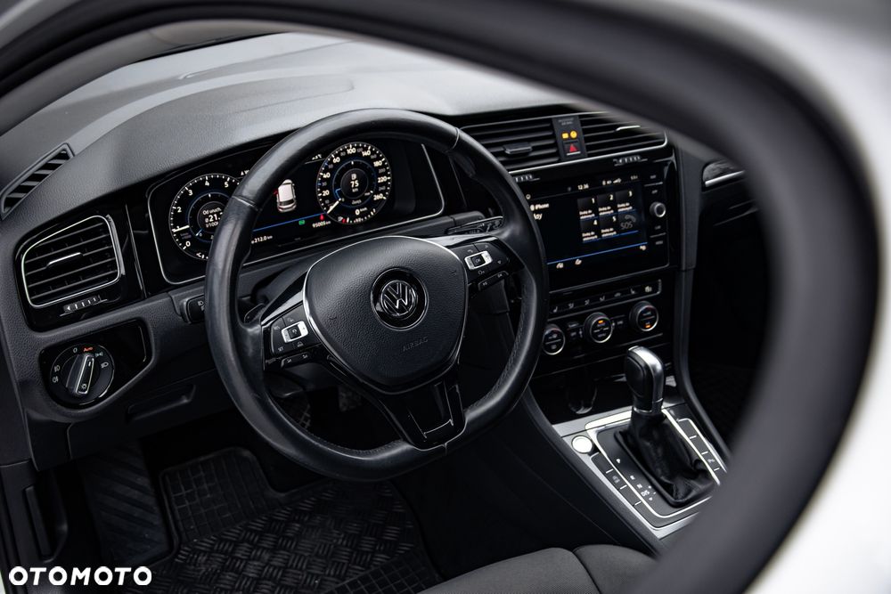 Volkswagen Golf 1.5 TSI BMT Evo Highline DSG - 20