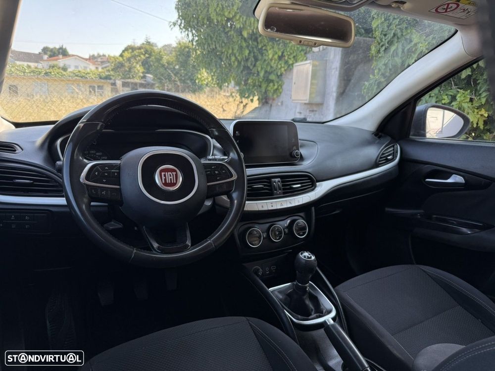 Fiat Tipo 1.3 M-Jet Lounge — fotografia 9