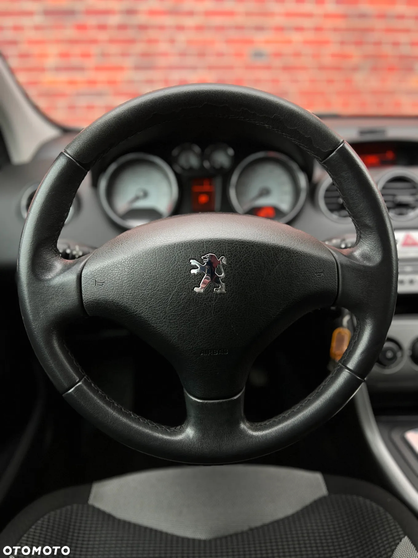 Peugeot 308 - 32
