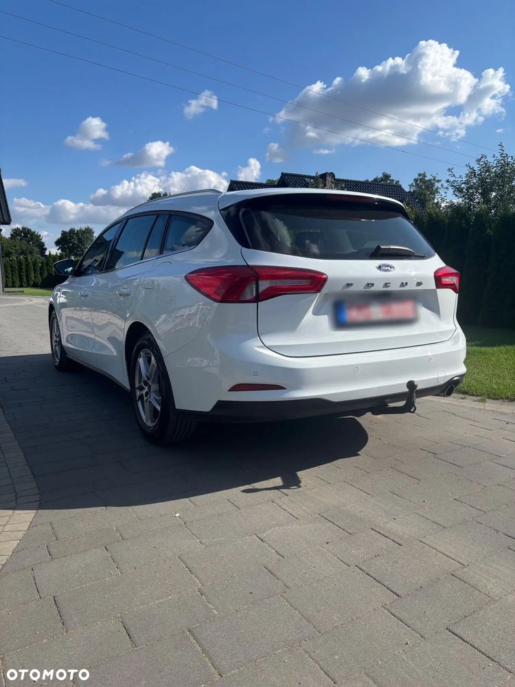 Ford Focus 1.5 TDCi DPF Start-Stopp-System COOL&CONNECT - 6