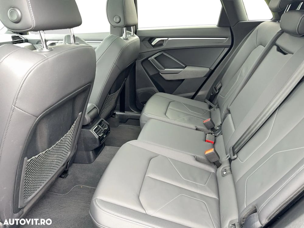 Audi Q3 2.0 40 TDI quattro S tronic S Line - 13