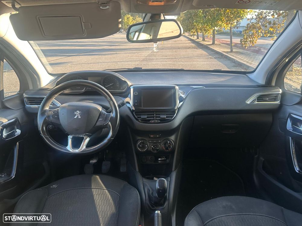 Peugeot 208 1.6 BlueHDi Style - 7