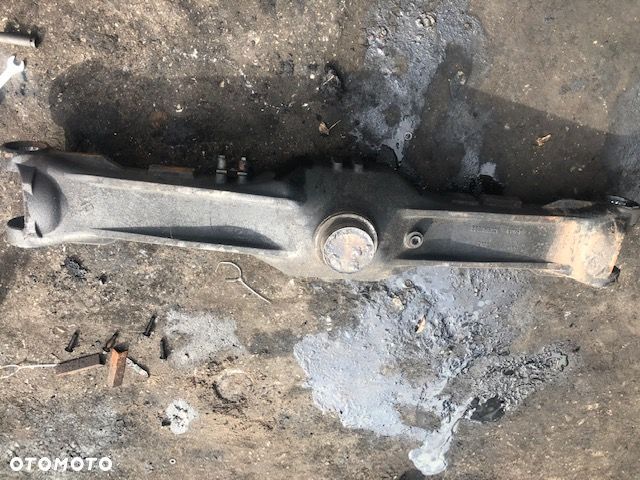 JCB 531-70 - Obudowa Mostu 589/M6926 - 2