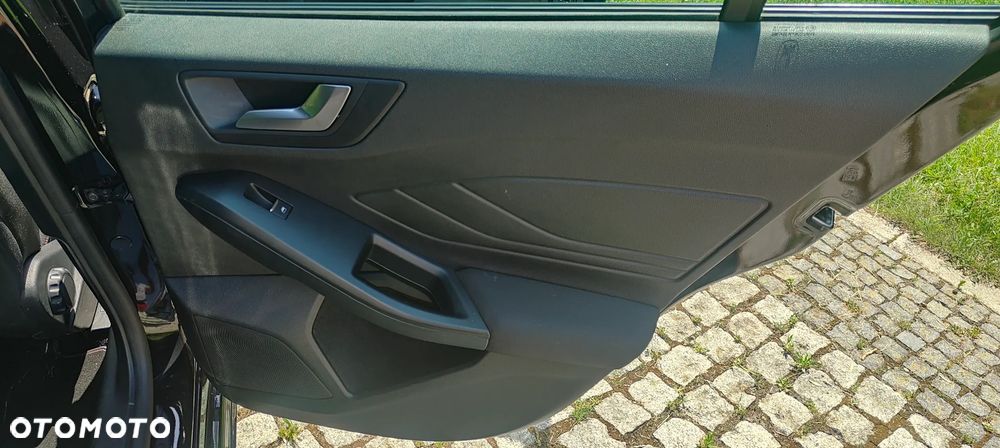 Ford Focus 1.5 EcoBlue Start-Stopp-System ST-LINE X - 16