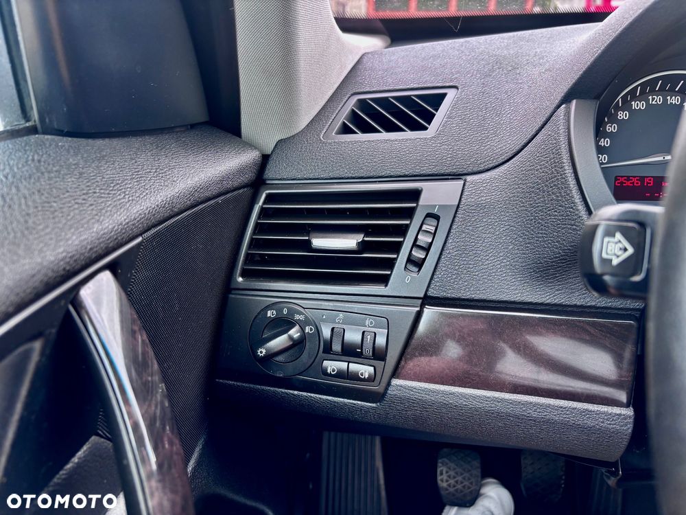 BMW X3 2.0d - 7